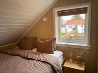 Havbris apartment with sea view in Borhaug, Farsund - Bed and Breakfast Borhaug