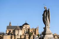 Calahorra Experience · Mezquita Frontline - B&B Córdoba