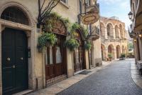 Vista Arena di Verona e Piazza Bra - B&B Verona