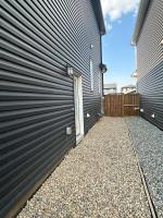 Lizzy cozy Basement suite - Bed and Breakfast Airdrie