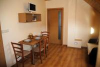 Apartamento de 2 dormitorios con balcón