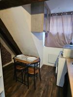 Studio 20 minutes à pieds de la gare de Montluçon - Chambres d’hôtes Montluçon