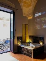 WineExperience- WINE&JACUZZI SUITE - B&B Lecce