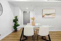 Modern 3-Bedroom Apartment Near Airport & Train - Chambres d’hôtes Sydney