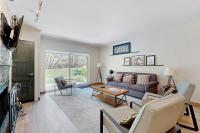 Fully Renovated Condowith Patio Wood Fireplace & Hot Tub - B&B Park City