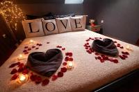 Spa Residence romantic House with jakuzzi - B&B Veszprémfajsz