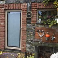 Gîte de Corbion une envie d'Ailleurs 6personnes et le Pt Bonheur 2 personnes - B&B Leignon