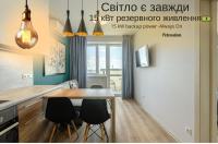5-25 Beresteiskyi, Beresteiskyi 55a, Kyiv, Beresteiska metro nearby, panoramic city view, 15 kW backup power, Petrovdom Apartment - B&B Kyiv