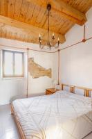 Residence with breathtaking views in the medieval village - B&B Barchi