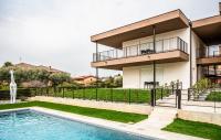 Ariom Apartments - B&B Menago