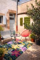 Appartement Oiseau du Paradis avec terrasse parking privé proche centre - B&B Moulins