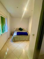 Apparemment BAHRA - B&B Taza