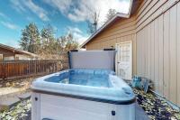 Pleasant PNW retreat with enclosed yard grill & W&D - dogs ok near skiing - Ferienwohnung Bend