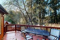 Mountain view home in an oceanfront community above Whaleshead Beach - B&B Brookings
