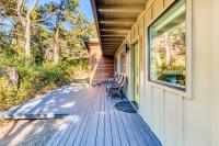 Stunning new home with furnished deck & easy beach access - B&B Florence