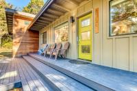 Stunning new home with furnished deck & easy beach access - B&B Florence
