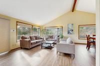 Charming riverfront home with deck WiFi streaming W&D - 7 blocks to the beach - B&B Seaside
