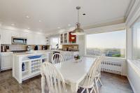 Dog-Friendly Oceanfront Home with Free WiFi Full Kitchen & Outdoor Fireplace - B&B Seaside