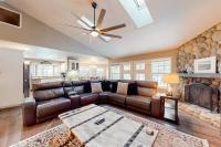 Spacious home with private hot tub Ping-Pong - B&B Sunriver
