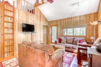 Modern cozy dog-friendly mountain retreat in central location - Chambres d'hôtes Rhododendron
