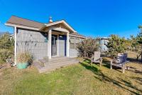 Adorable coastal home near the beach & downtown with deck & private washer&dryer - B&B Manzanita