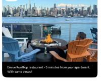 VIEWS of NYCskyline at doorstep 15 min TimesSquare - B&B West New York