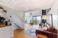 Tahoe Village condo in Stateline with mountain views sleeps 4 - Ferienwohnung Stateline