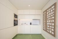 Appartamento con 1 Camera da Letto, Balcone e Vista Acqua