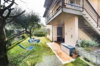 Casa Carla-con giardino,vicino al centro e lago AC - Chambres d'hôtes Garda