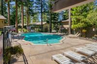 Experience Lake Tahoe at Stunning Family-friendly Incline Village Townhome - Bed and Breakfast Incline Village