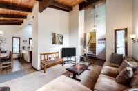 Beautiful cabin near hiking biking skiing Heavenly Valley with fireplace - Chambres d'hôtes South Lake Tahoe