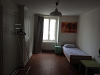 Chambre A 1er étage - B&B Biel/Bienne