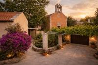 Authentic Stone House - Quiet Village - Chania , Kalisto Residence - Chambres d’hôtes Litsárdha