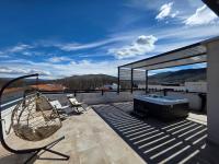 Luxury Penthouse Sky & jacuzzi-Olivia Međugorje - B&B Medjugorie