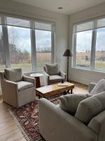 Escape the noise and unwind at the Bluebird Guest House - B&B Colborne