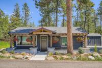 The Bear's Den - Hot Tub Retreat - Family Home - B&B Morrison