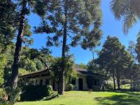 Memora Guesthouse Bateias - Casa Inteira e quartos em chácara - B&B Campo Largo