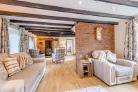 4 Bed in St. Clears oc-m34836 - B&B Llanddowror