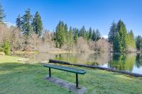 Cozy Ashford Home - 5 Mi to Rainier Natl Park! - Chambres d’hôtes Ashford