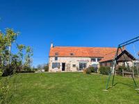 Charme Authentique en Berry, 11 Pers., Jardin et Wifi - FR-1-591-630 - B&B Nohant-Vic