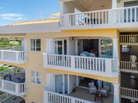 Triple Tree Family Apartments with panoramic view in Blue Bay - B&B Dorp Sint Michiel