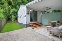 Gabba Hideaway Laid-back Garden Retreat near CBD - B&B Brisbane