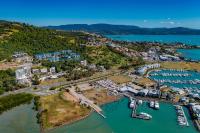 Ocean Rise at Airlie Two - B&B Airlie Beach
