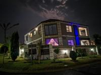 XLA Home Guest house - Ferienwohnung EMalahleni