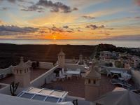 penthouse with great sea view and natural reserve - magnificent swimming pool - calm and bright - Chambres d'hôtes Palm-Mar