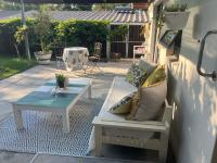 Flamingo Garden Cottage, 2 bedroom in Dalsig! - Chambres d'hôtes Stellenbosch