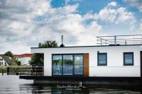Floatinghouse Dory - Ferienwohnung Ribnitz-Damgarten