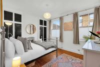 Stylish 2BR House near Canary Wharf & Docklands - B&B London