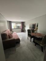 Apartamento no centro de Caxias com elevador e garagem - B&B Caxias do Sul