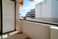 Brisa de Sesimbra - Spacious Family Apartment, 5min Walk to the Beach with Private Parking - Chambres d'hôtes Sesimbra